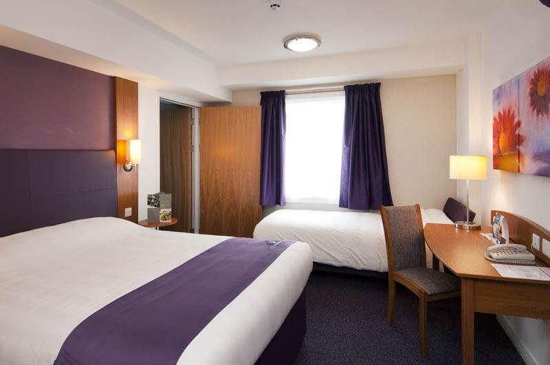 Premier Centre Hotel 3*